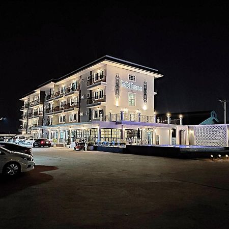 โคโค่ โฮเทล Koco Hotel ناخون راتشاسيما المظهر الخارجي الصورة