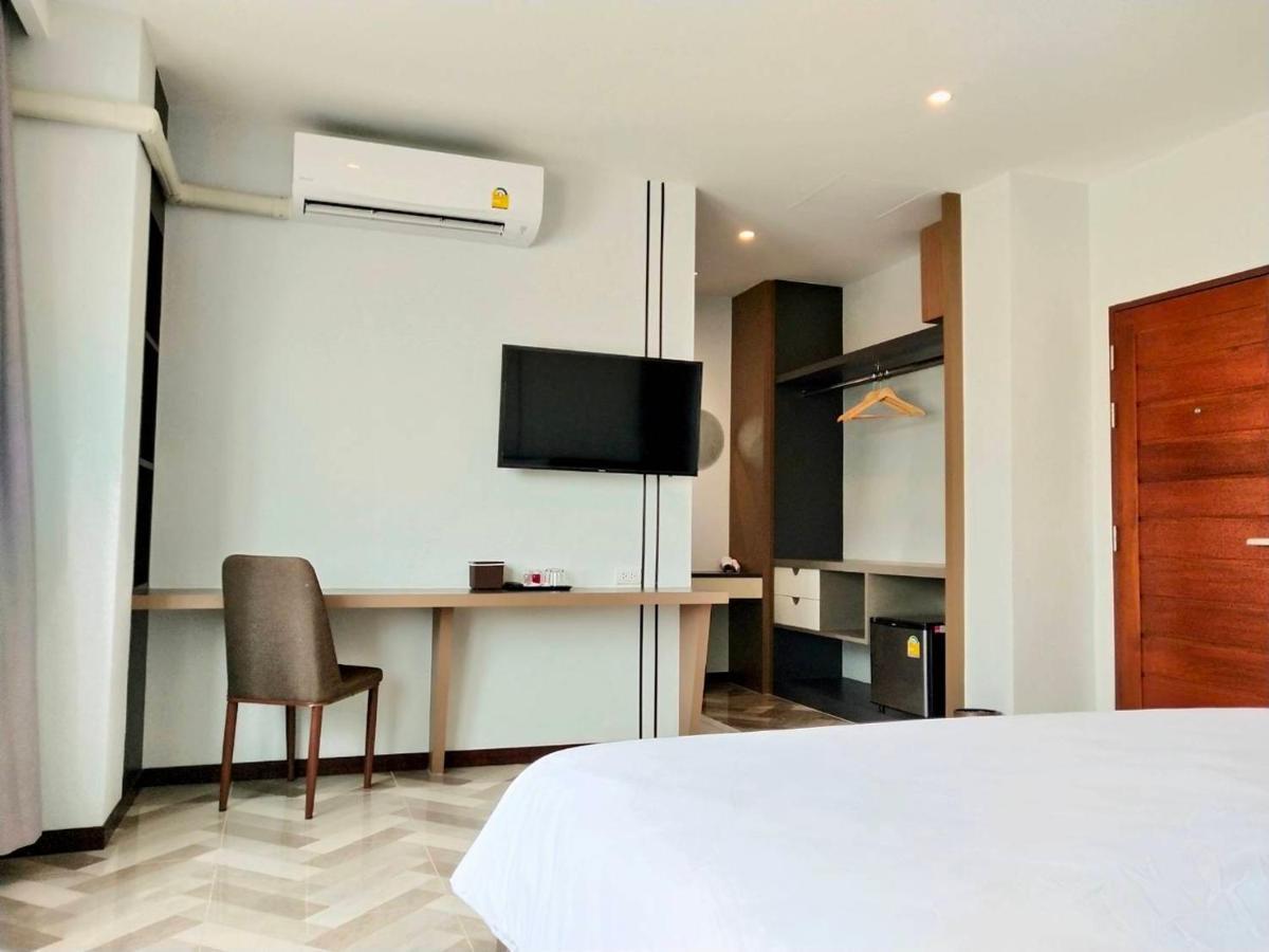 โคโค่ โฮเทล Koco Hotel ناخون راتشاسيما المظهر الخارجي الصورة