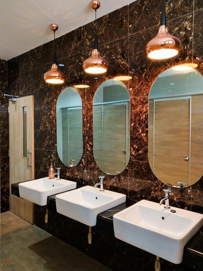 โคโค่ โฮเทล Koco Hotel ناخون راتشاسيما المظهر الخارجي الصورة