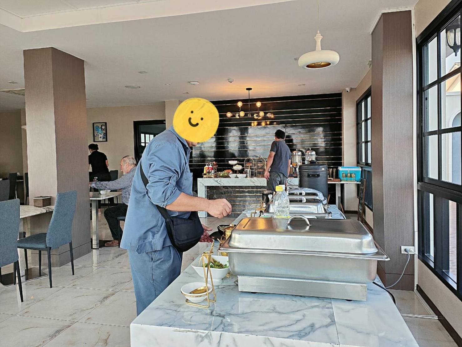 โคโค่ โฮเทล Koco Hotel ناخون راتشاسيما المظهر الخارجي الصورة