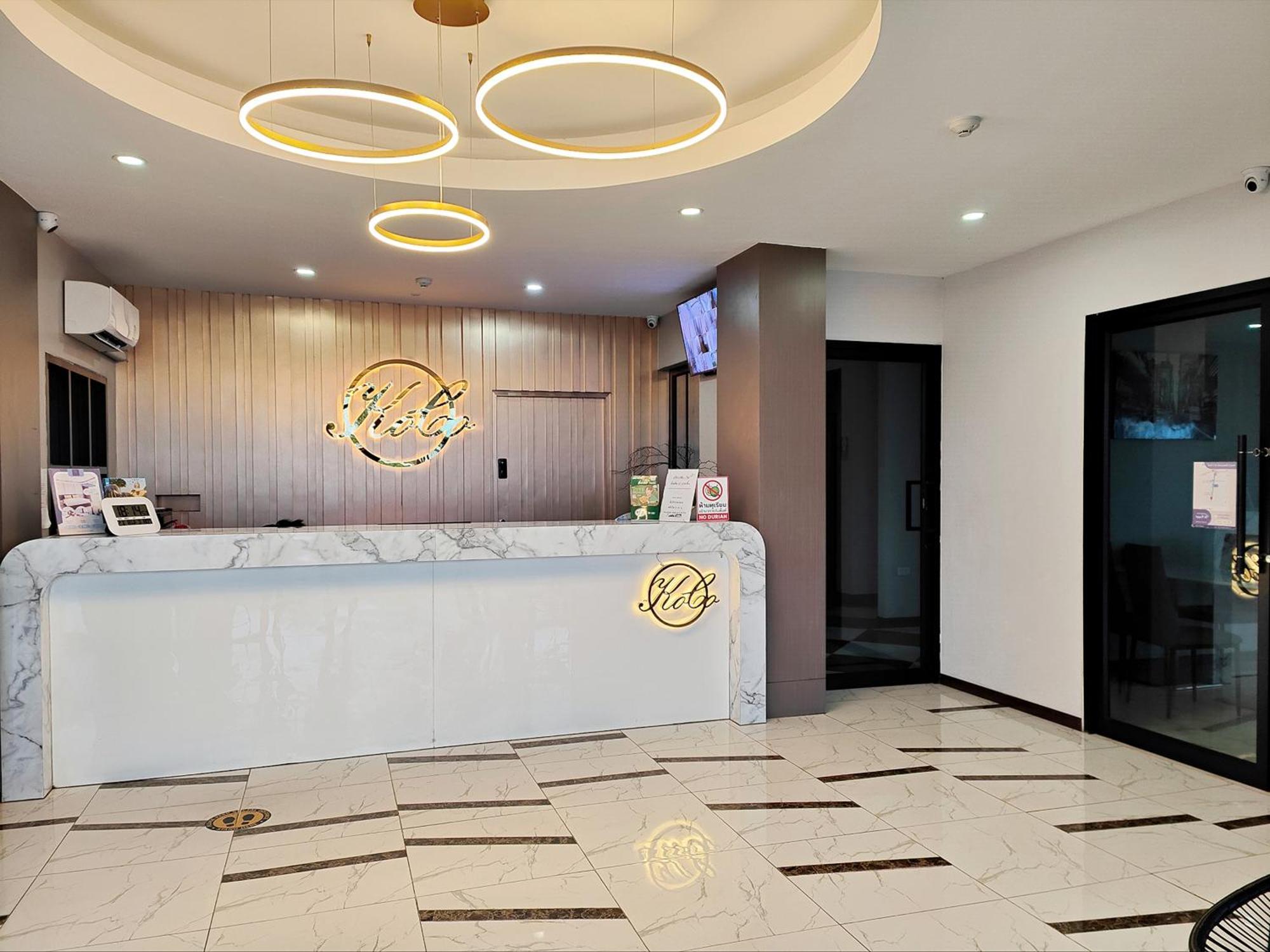 โคโค่ โฮเทล Koco Hotel ناخون راتشاسيما المظهر الخارجي الصورة